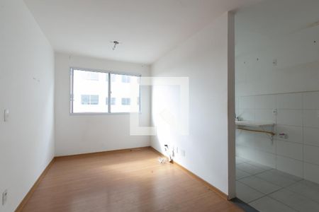 Sala de apartamento para alugar com 2 quartos, 44m² em Colônia (zona Leste), São Paulo