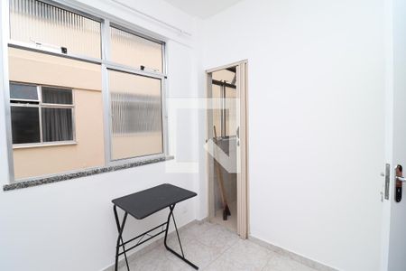 Quarto 2 de apartamento para alugar com 2 quartos, 60m² em Moneró, Rio de Janeiro
