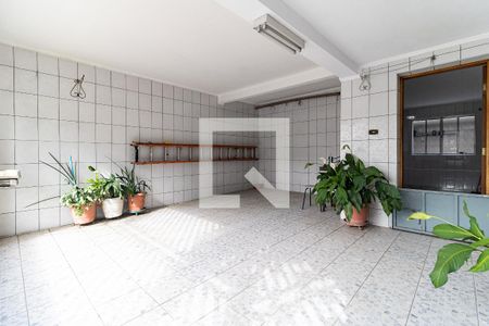 Garagem  de casa à venda com 3 quartos, 130m² em Sacomã, São Paulo