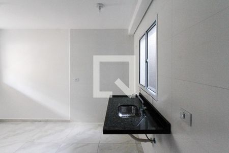 Cozinha de apartamento para alugar com 2 quartos, 36m² em Vila Carrão, São Paulo