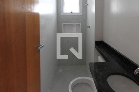 Banheiro de apartamento para alugar com 2 quartos, 36m² em Vila Carrão, São Paulo