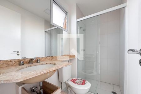 Banheiro de kitnet/studio para alugar com 1 quarto, 32m² em Cambuci, São Paulo