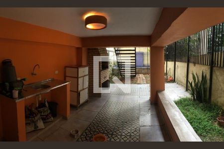 Casa à venda com 4 quartos, 286m² em Vila Mariana, São Paulo