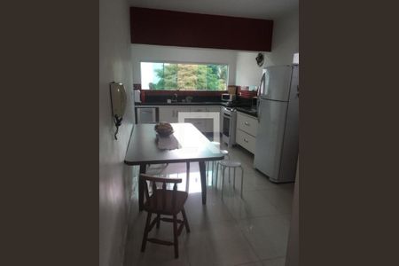 Casa à venda com 4 quartos, 286m² em Vila Mariana, São Paulo