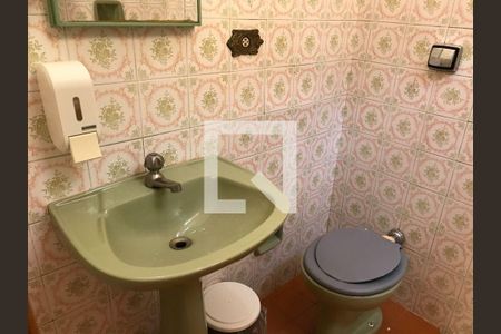 Casa à venda com 3 quartos, 169m² em Bosque da Saúde, São Paulo