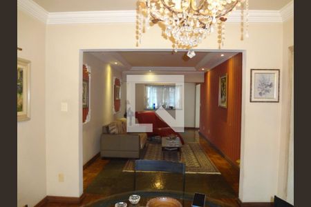 Casa à venda com 3 quartos, 271m² em Vila Mariana, São Paulo