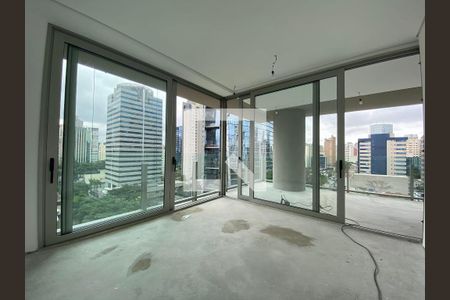 Apartamento à venda com 4 quartos, 335m² em Itaim Bibi, São Paulo