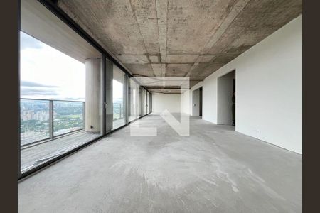 Apartamento à venda com 3 quartos, 232m² em Jardim Paulistano, São Paulo