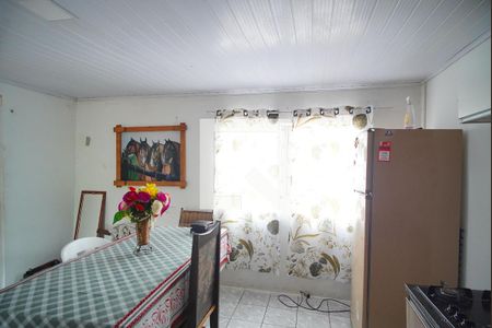 Cozinha de casa à venda com 1 quarto, 310m² em Jardim Carvalho, Porto Alegre