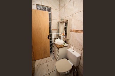 Banheiro da Suíte de apartamento para alugar com 3 quartos, 124m² em Farroupilha, Porto Alegre
