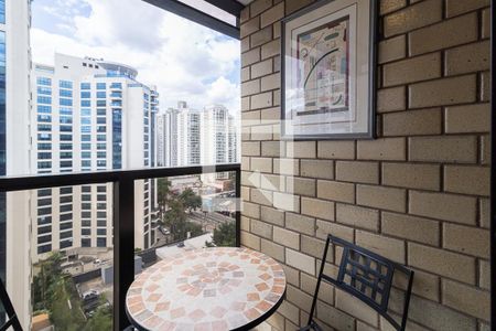 Varanda de apartamento à venda com 1 quarto, 38m² em Moema, São Paulo