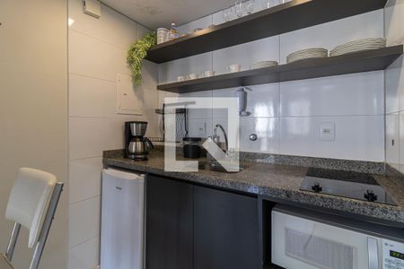 Cozinha de apartamento à venda com 1 quarto, 38m² em Moema, São Paulo