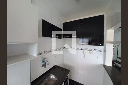 Sala/Cozinha de apartamento para alugar com 1 quarto, 45m² em Centro, São Vicente