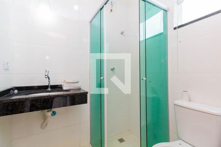 Banheiro da Suíte de casa à venda com 3 quartos, 109m² em Vila Nhocuné, São Paulo