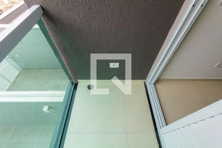 Varanda de casa à venda com 3 quartos, 109m² em Vila Nhocuné, São Paulo