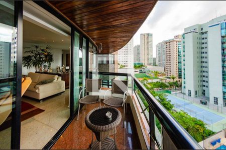 Varanda de apartamento à venda com 4 quartos, 185m² em Belvedere, Belo Horizonte