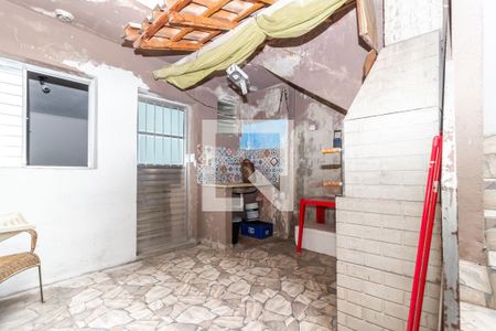 Quintal Lavanderia de casa à venda com 4 quartos, 100m² em Vila Romana, São Paulo