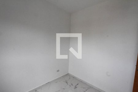 Quarto 02 de apartamento para alugar com 2 quartos, 35m² em Jardim Santa Teresinha, São Paulo