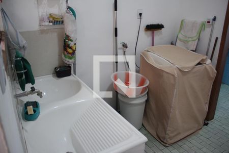 Área de Serviço de casa à venda com 3 quartos, 360m² em Inconfidentes, Contagem