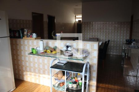 Cozinha de casa à venda com 3 quartos, 360m² em Inconfidentes, Contagem