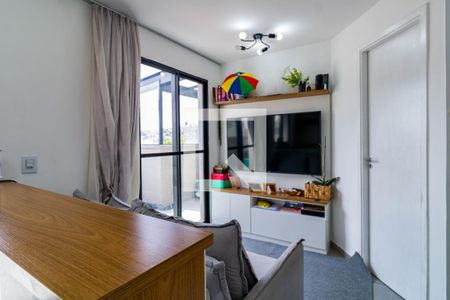 Sala de apartamento para alugar com 1 quarto, 45m² em Vila Ernesto, São Paulo