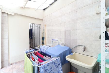 Área de serviço de casa à venda com 5 quartos, 203m² em Vila Leonor, São Paulo