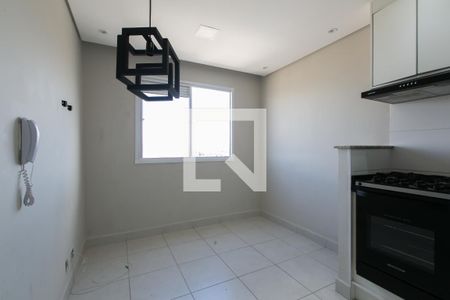 Sala / Cozinha de apartamento para alugar com 2 quartos, 32m² em Vila Nova Curuca, São Paulo