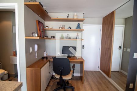 Sala de apartamento à venda com 1 quarto, 43m² em Campo Belo, São Paulo