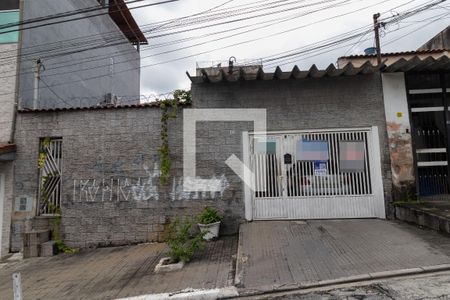 Fachada + Placa de casa à venda com 2 quartos, 300m² em Vila Constanca, São Paulo