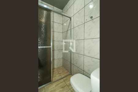 Banheiro da Suíte de casa para alugar com 2 quartos, 120m² em Farrapos, Porto Alegre