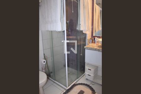 Banheiro de apartamento à venda com 3 quartos, 63m² em Ponte Grande, Guarulhos