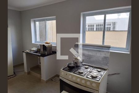 Casa à venda com 3 quartos, 200m² em Mirandópolis, São Paulo