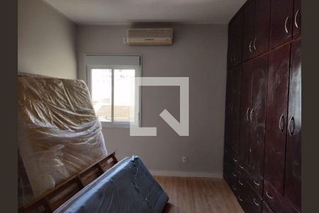 Casa à venda com 3 quartos, 200m² em Mirandópolis, São Paulo