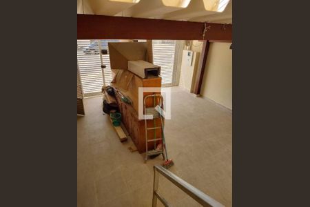 Casa à venda com 3 quartos, 200m² em Mirandópolis, São Paulo