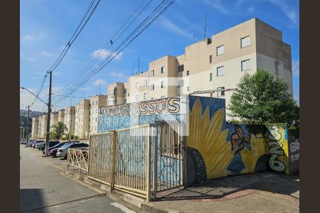 Fachada e portaria de apartamento para alugar com 2 quartos, 50m² em Jardim Helena, Cotia