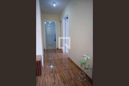 Corredor de apartamento para alugar com 2 quartos, 50m² em Jardim Helena, Cotia