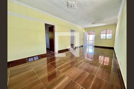 Sala de casa para alugar com 3 quartos, 180m² em Europa, Belo Horizonte