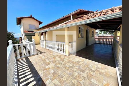 Área Externa - Piso superior de casa para alugar com 3 quartos, 180m² em Europa, Belo Horizonte