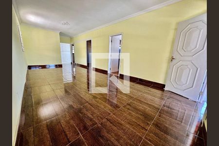 Sala de casa para alugar com 3 quartos, 180m² em Europa, Belo Horizonte