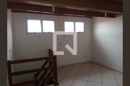 Casa à venda com 2 quartos, 150m² em Jardim Oriental, São Paulo