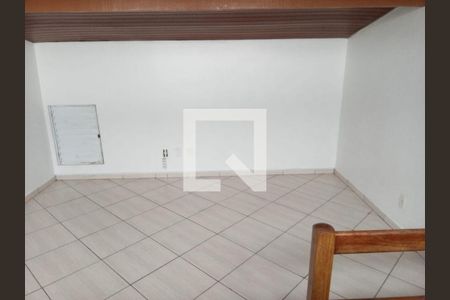 Casa à venda com 2 quartos, 150m² em Jardim Oriental, São Paulo