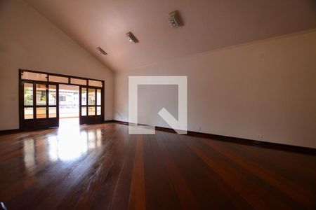 Casa à venda com 5 quartos, 408m² em Vila Sonia, São Paulo