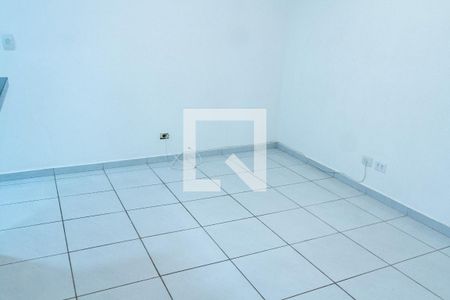 Sala de apartamento para alugar com 2 quartos, 58m² em Chácara Inglesa, São Paulo