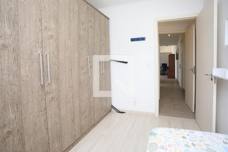 Quarto 1 de apartamento para alugar com 2 quartos, 76m² em São João, Porto Alegre