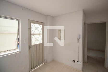 Hall de entrada de apartamento para alugar com 2 quartos, 47m² em Vila Mazzei, São Paulo