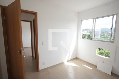 Quarto 1 de apartamento para alugar com 2 quartos, 50m² em Taquara, Rio de Janeiro