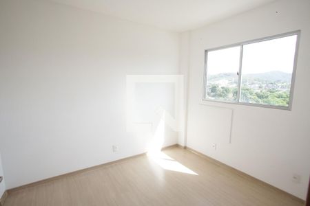 Quarto 2 de apartamento para alugar com 2 quartos, 50m² em Taquara, Rio de Janeiro