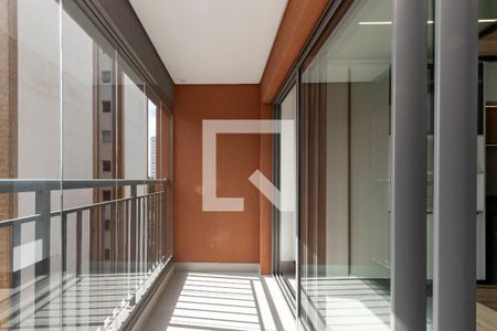 Varanda de kitnet/studio à venda com 1 quarto, 29m² em Santo Amaro, São Paulo