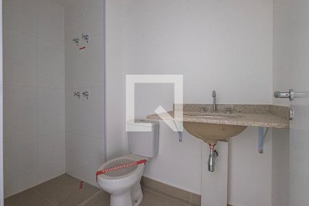 Banheiro de kitnet/studio à venda com 1 quarto, 24m² em Pinheiros, São Paulo
