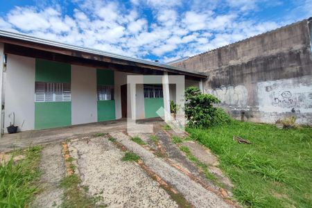 Quintal - Garagem de casa à venda com 3 quartos, 147m² em Parque Jambeiro, Campinas